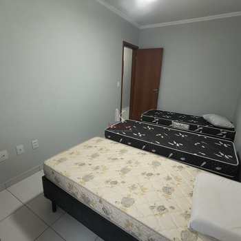 Apartamento em Praia Grande, bairro Ocian