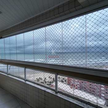 Apartamento em Praia Grande, bairro Ocian