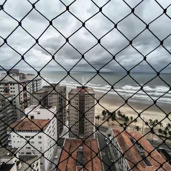 Apartamento em Praia Grande, bairro Ocian