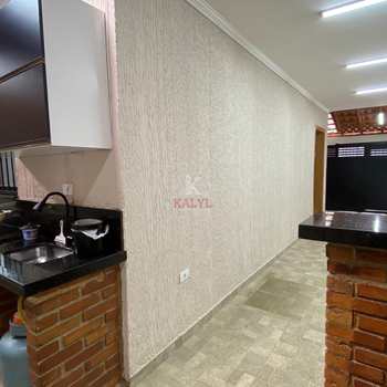 Sobrado em Praia Grande, bairro Guilhermina