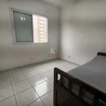 Apartamento em Praia Grande, bairro Tupi
