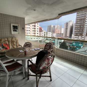 Apartamento em Praia Grande, bairro Tupi