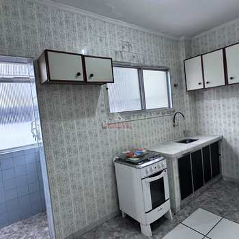 Apartamento em Praia Grande, bairro Guilhermina