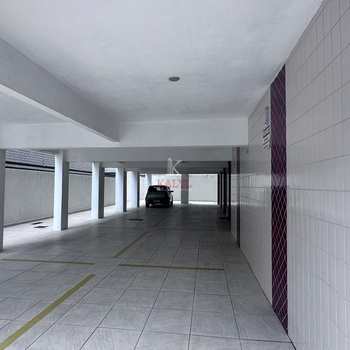 Apartamento em Praia Grande, bairro Guilhermina