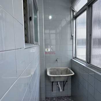 Apartamento em Praia Grande, bairro Guilhermina