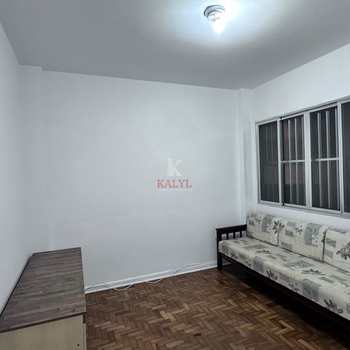 Apartamento em Praia Grande, bairro Guilhermina