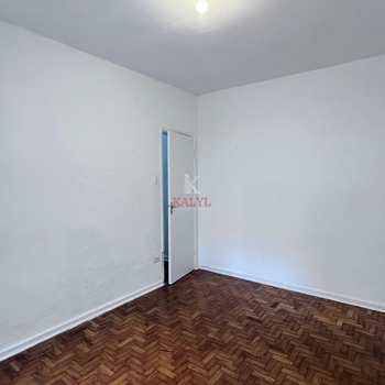 Apartamento em Praia Grande, bairro Guilhermina