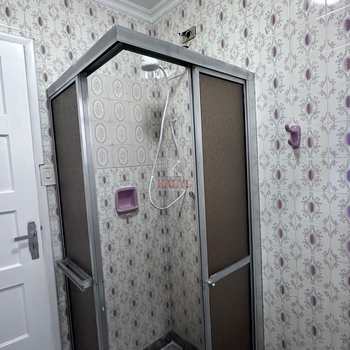 Apartamento em Praia Grande, bairro Guilhermina