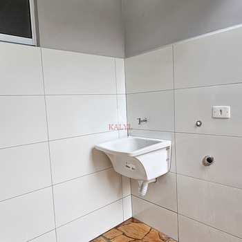 Casa em Praia Grande, bairro Caiçara