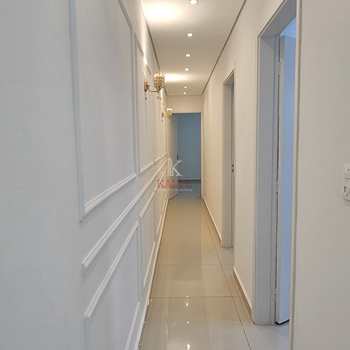 Casa em Praia Grande, bairro Caiçara