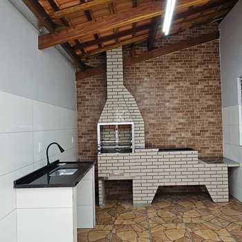 Casa em Praia Grande, bairro Caiçara