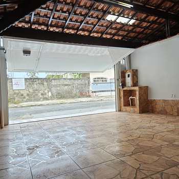 Casa em Praia Grande, bairro Caiçara