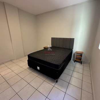 Apartamento em Praia Grande, bairro Aviação