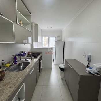 Apartamento em Praia Grande, bairro Boqueirão