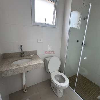 Apartamento em Praia Grande, bairro Canto do Forte