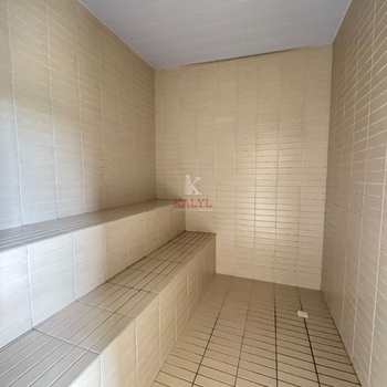 Apartamento em Praia Grande, bairro Canto do Forte