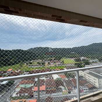 Apartamento em Praia Grande, bairro Canto do Forte
