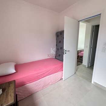 Apartamento em Praia Grande, bairro Canto do Forte