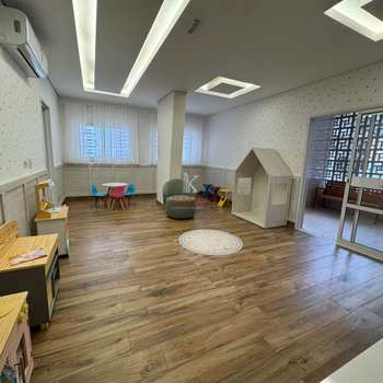 Apartamento em Praia Grande, bairro Canto do Forte