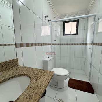 Apartamento em Praia Grande, bairro Tupi