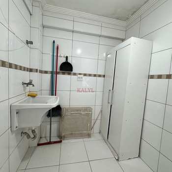 Apartamento em Praia Grande, bairro Tupi