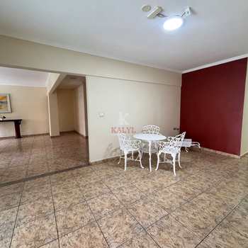 Apartamento em Praia Grande, bairro Tupi
