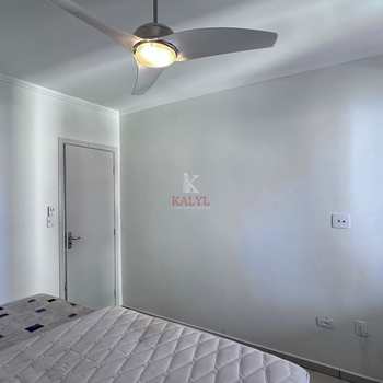 Apartamento em Praia Grande, bairro Guilhermina