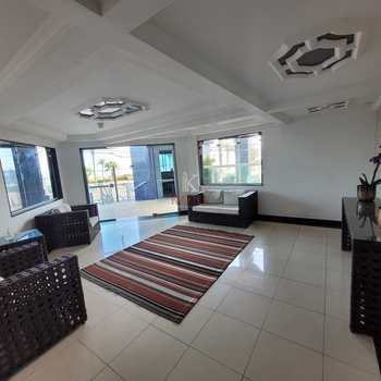 Apartamento em Praia Grande, bairro Guilhermina