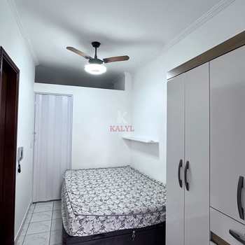 Apartamento em Praia Grande, bairro Aviação