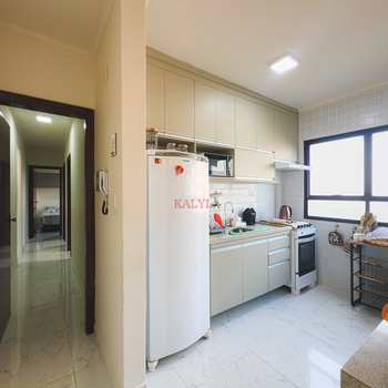 Apartamento em Praia Grande, bairro Canto do Forte