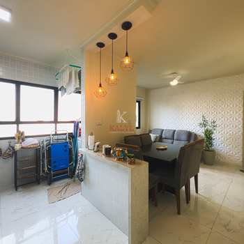 Apartamento em Praia Grande, bairro Canto do Forte