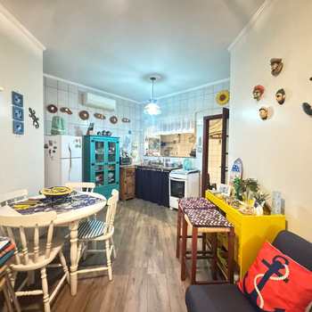 Casa de Condomínio em Praia Grande, bairro Canto do Forte