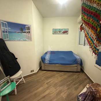 Casa de Condomínio em Praia Grande, bairro Canto do Forte