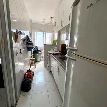 Apartamento em Praia Grande, bairro Aviação