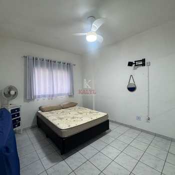 Apartamento em Praia Grande, bairro Canto do Forte