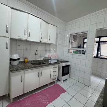 Apartamento em Praia Grande, bairro Canto do Forte
