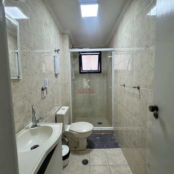 Apartamento em Praia Grande, bairro Canto do Forte