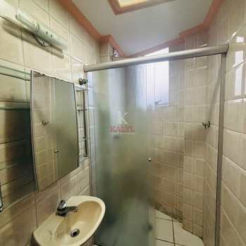 Apartamento em Praia Grande, bairro Tupi