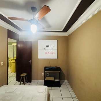 Apartamento em Praia Grande, bairro Tupi