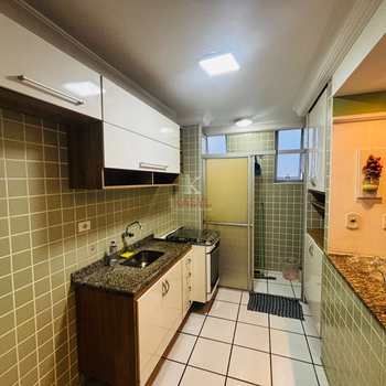Apartamento em Praia Grande, bairro Tupi