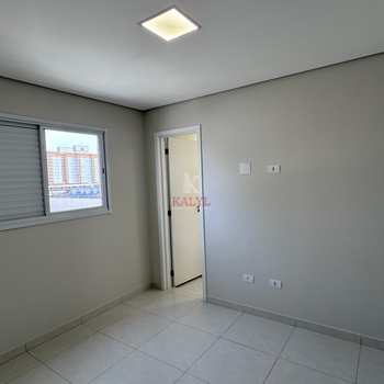 Apartamento em Praia Grande, bairro Canto do Forte