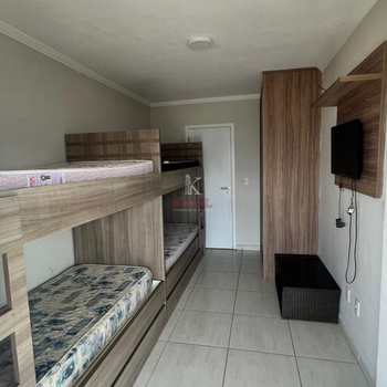 Apartamento em Praia Grande, bairro Aviação