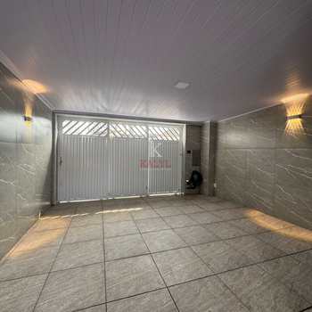 Casa em Praia Grande, bairro Canto do Forte