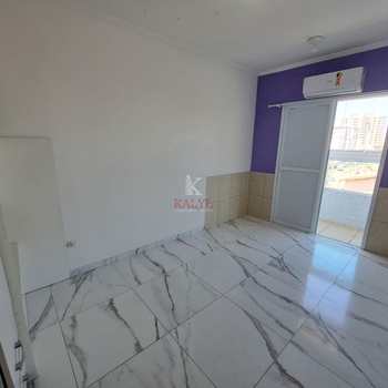 Apartamento em Praia Grande, bairro Boqueirão