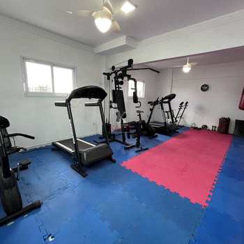 Apartamento em Praia Grande, bairro Boqueirão