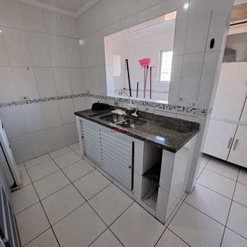 Apartamento em Praia Grande, bairro Boqueirão