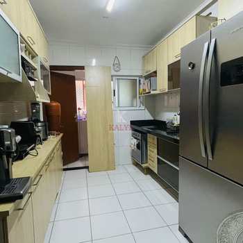 Apartamento em Praia Grande, bairro Canto do Forte