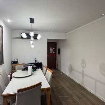Apartamento em Praia Grande, bairro Canto do Forte