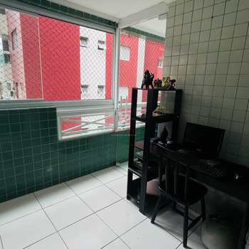 Apartamento em Praia Grande, bairro Canto do Forte