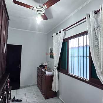 Casa em Praia Grande, bairro Aviação